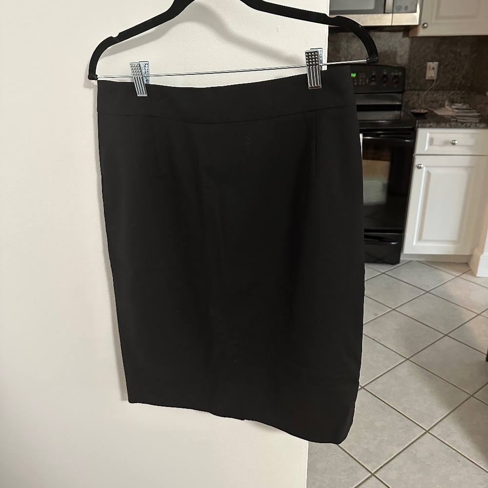 Theory Pencil Skirt Wool Blend